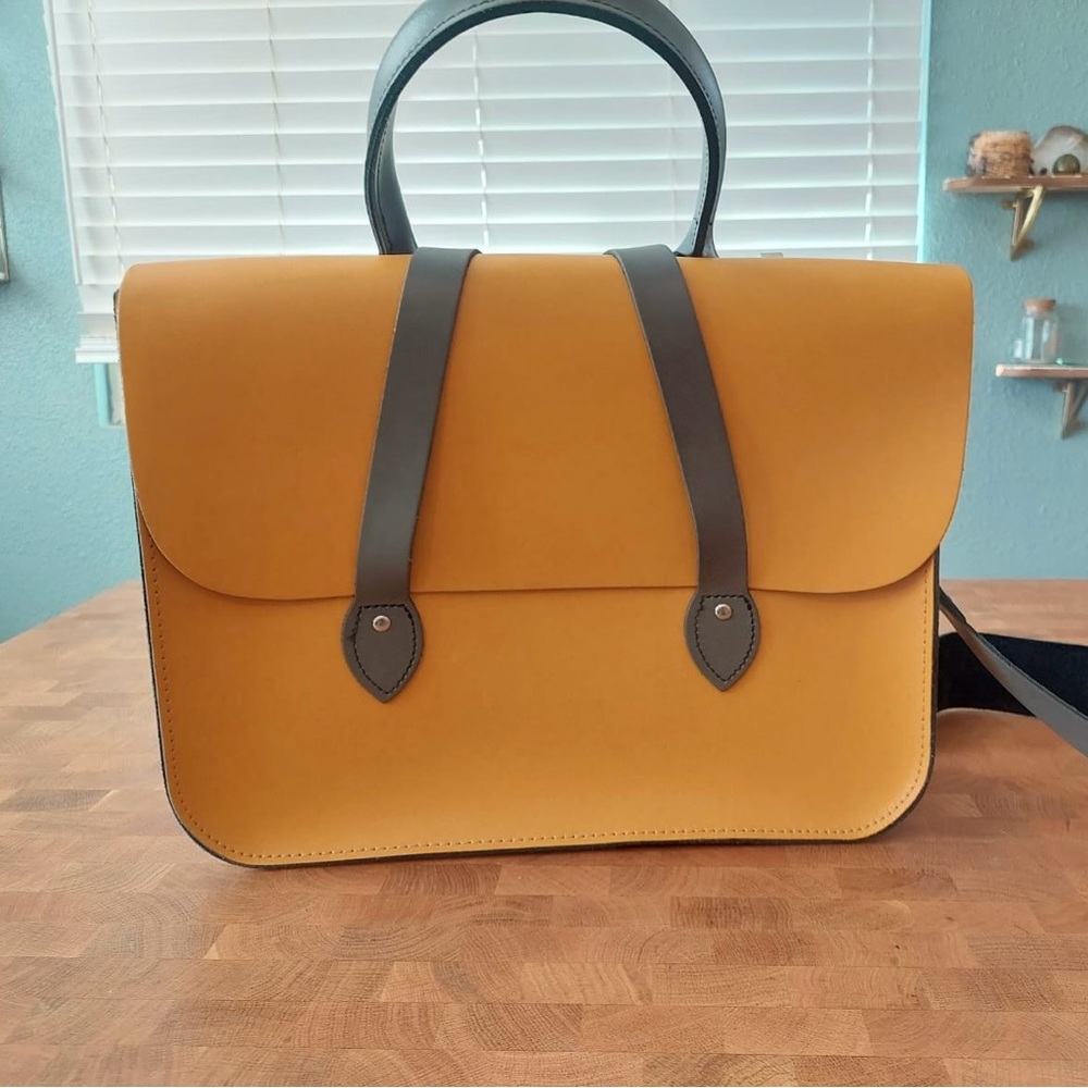 The Leather Satchel Co. music case.